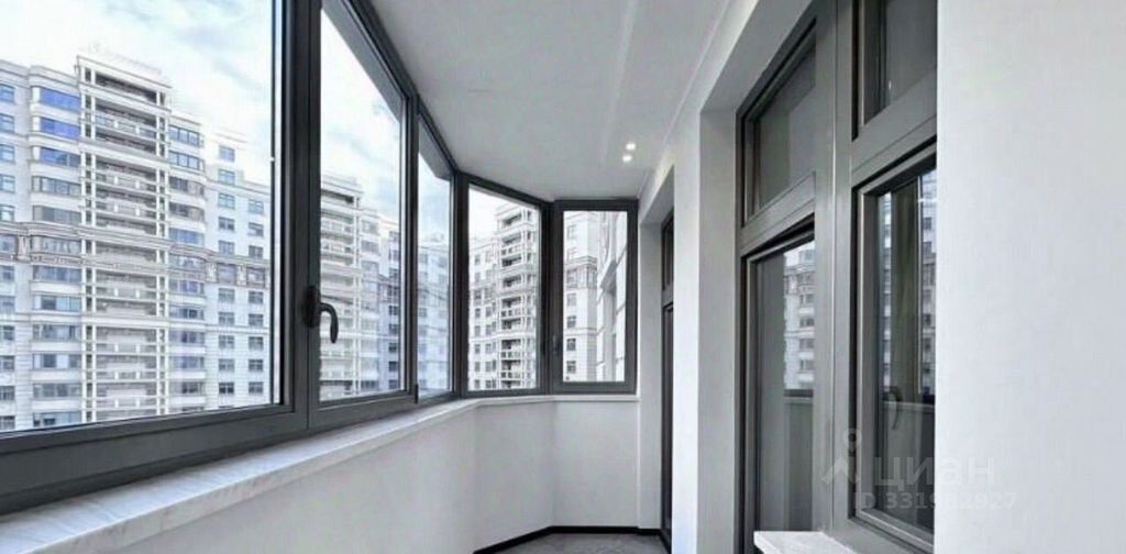 m. Shabolovskaya: Apartment, 2-rooms