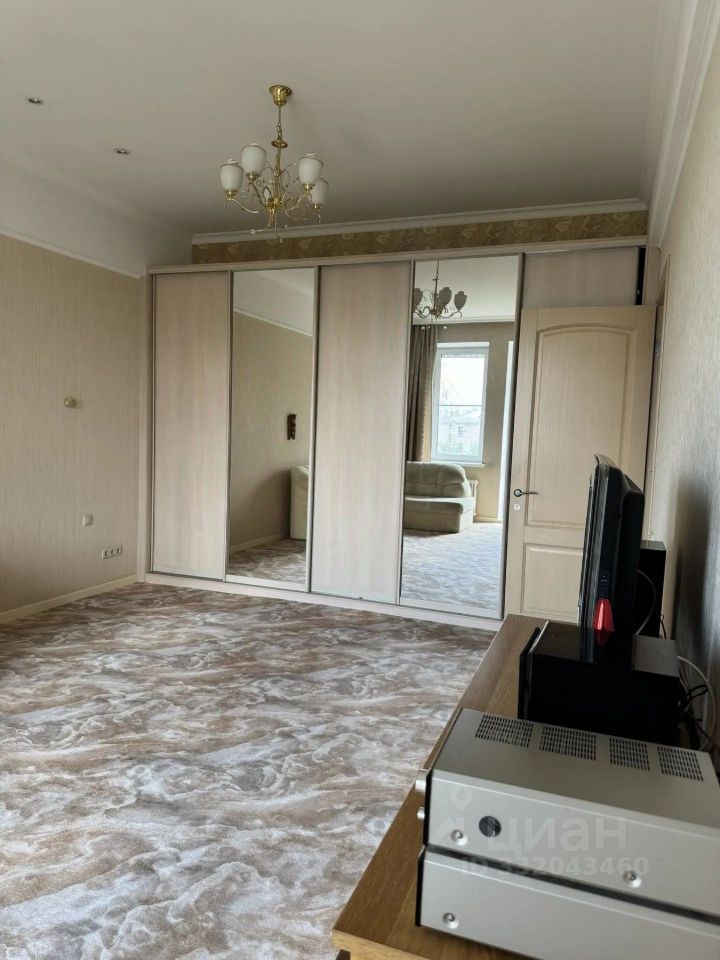 m. Panfilovskaya: Apartment, 2-rooms
