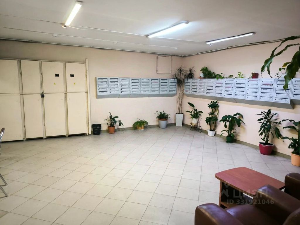 m. Polyanka: Apartment, 2-rooms