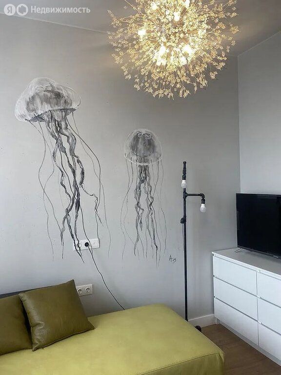 m. Verkhnie Kotly: Apartment, studio