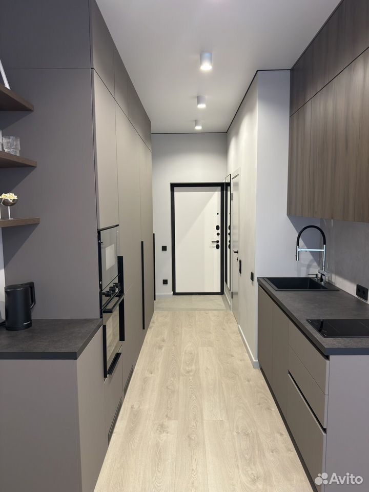 m. Zorge: Apartment, studio