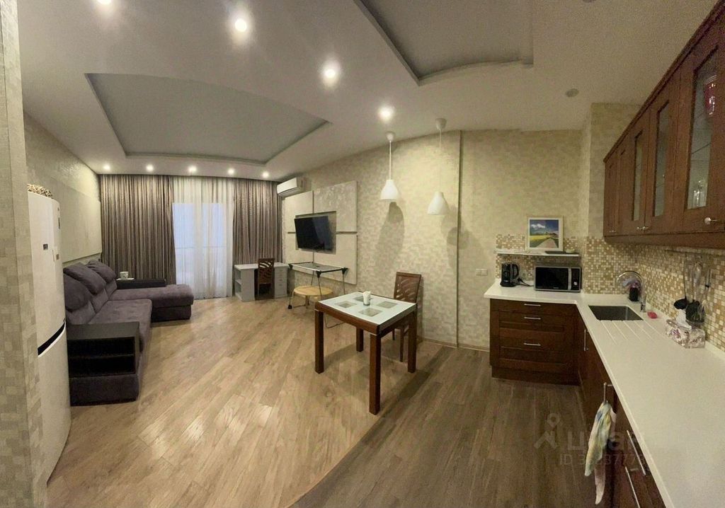 m. Dubrovka: Apartment, 2-rooms