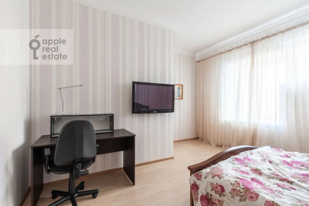 m. Novokuznetskaya: Apartment, 2-rooms