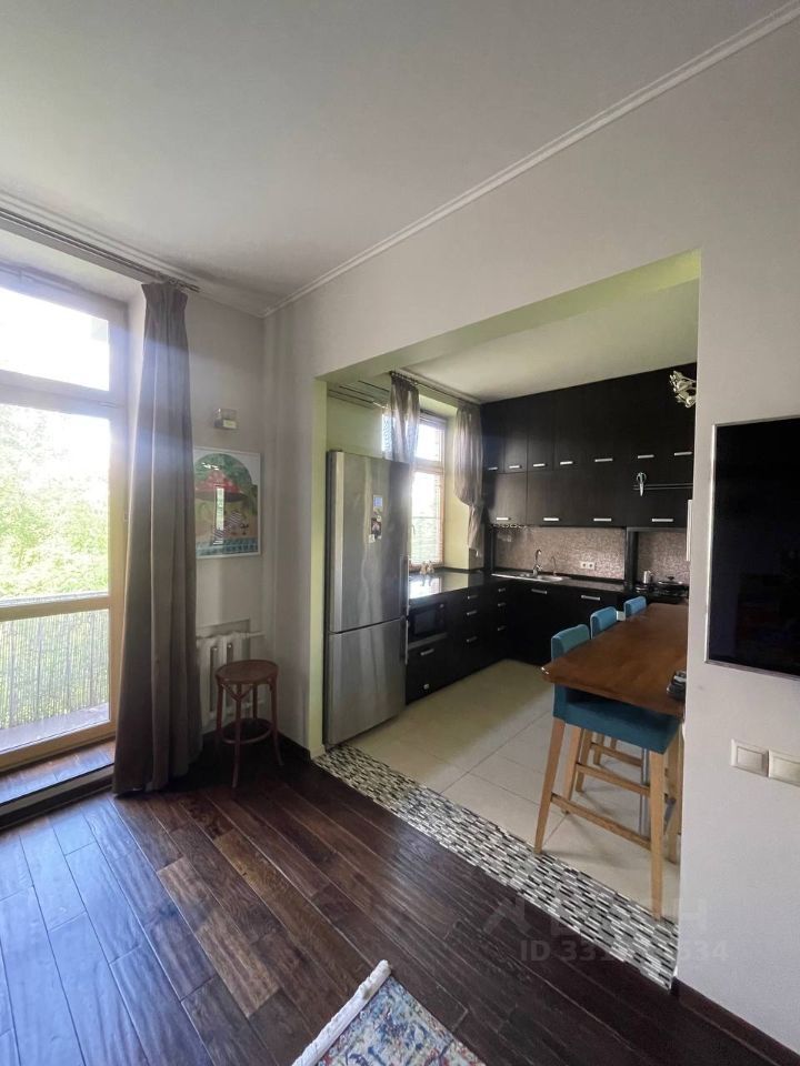 m. Oktyabrskoe pole: Apartment, 2-rooms