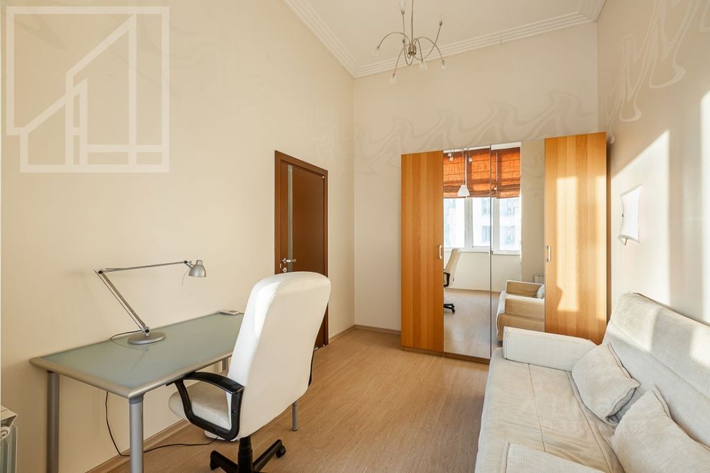 m. Shabolovskaya: Apartment, 3-rooms