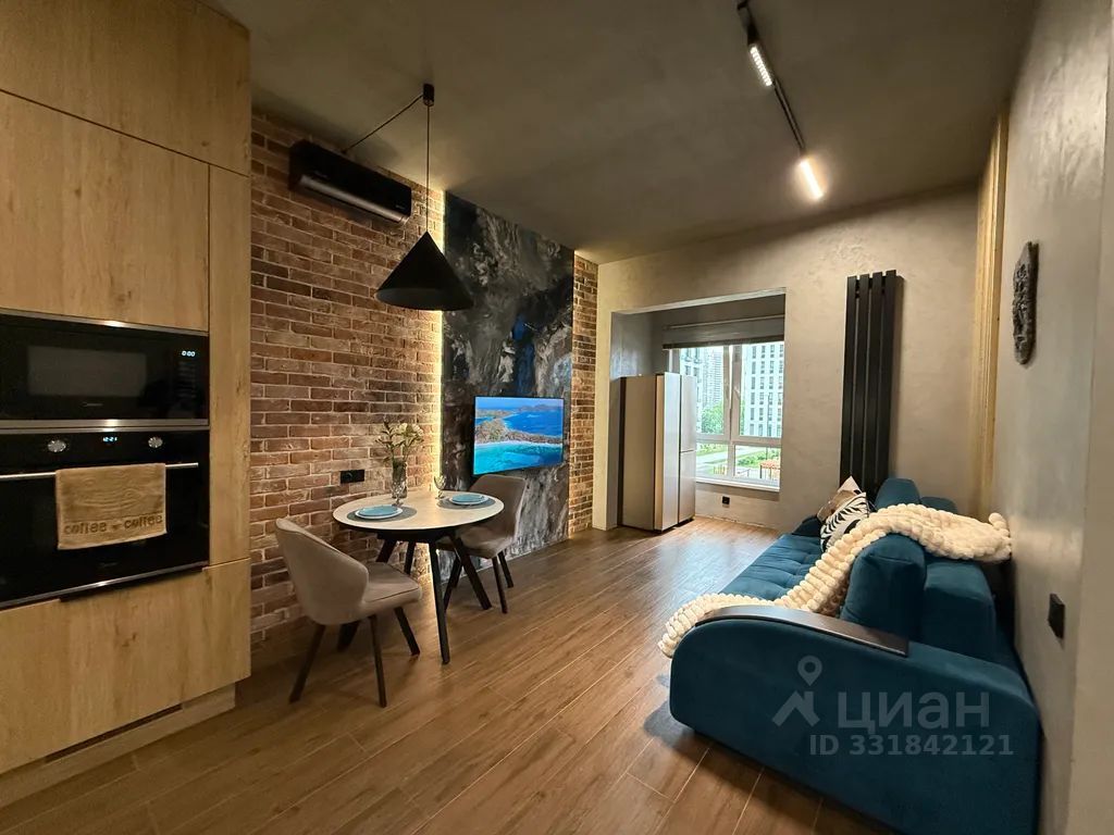m. Aminyevskaya: Apartment, 1-rooms