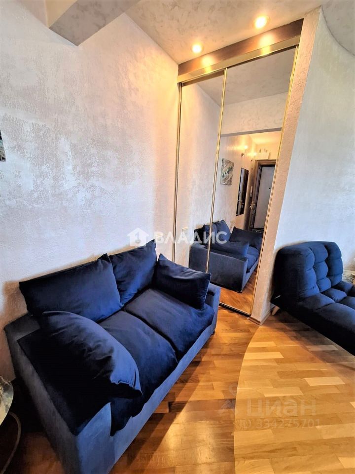 m. Shabolovskaya: Apartment, 2-rooms