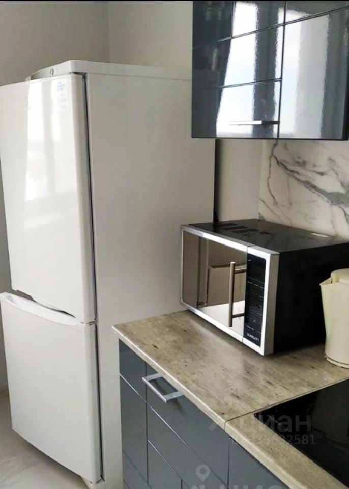 m. Pavshino: Apartment, 1-rooms