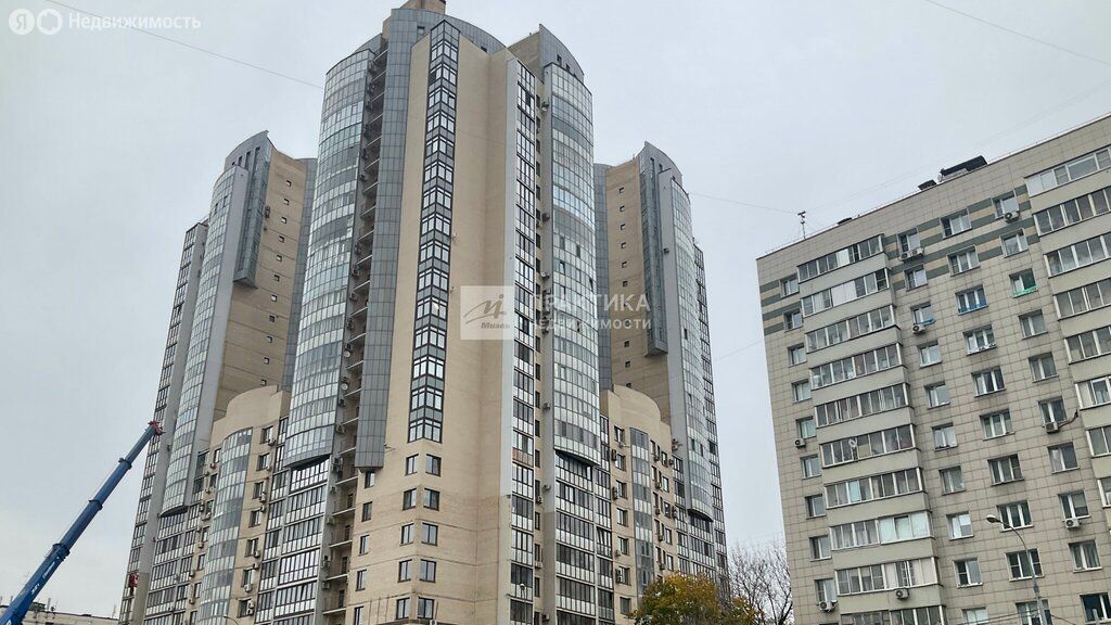 m. Shelepikha: Apartment, studio