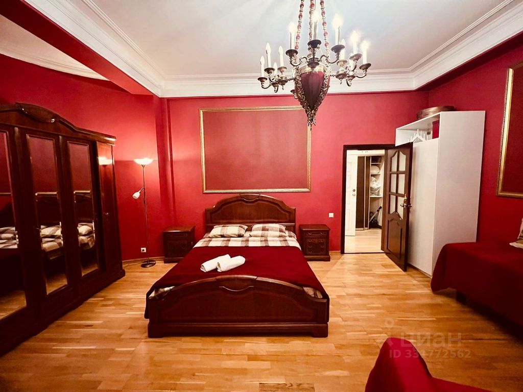 m. Shabolovskaya: Apartment, 2-rooms