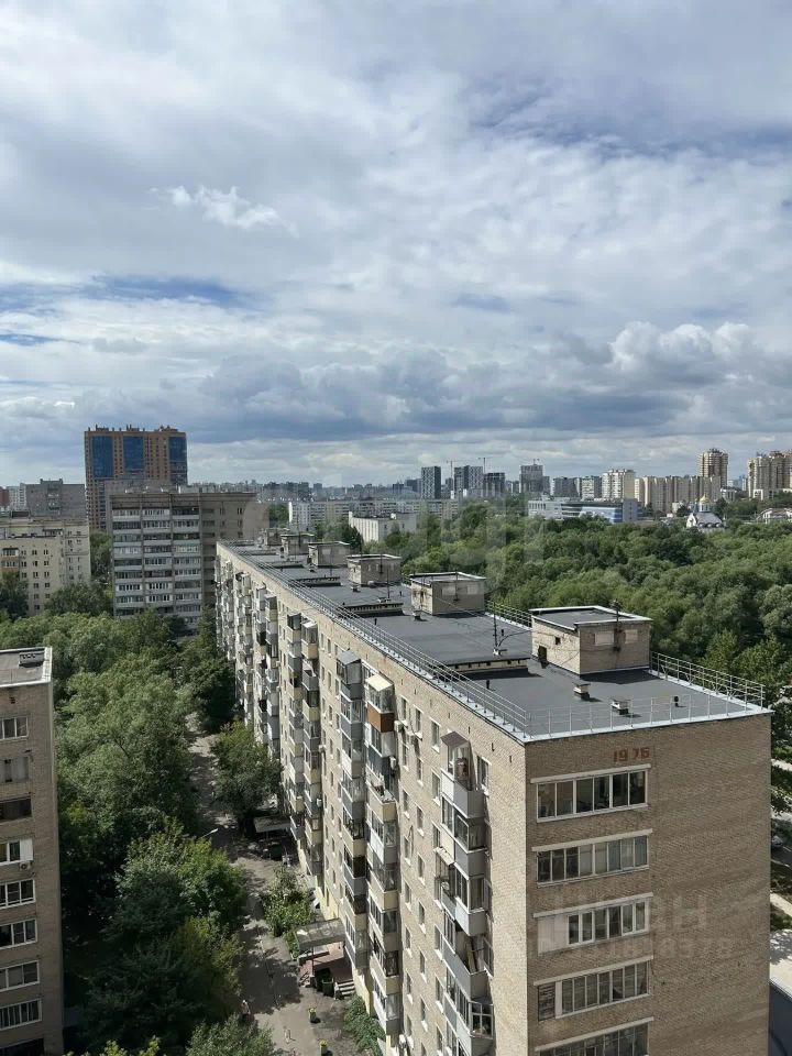 m. Novokosino: Apartment, studio