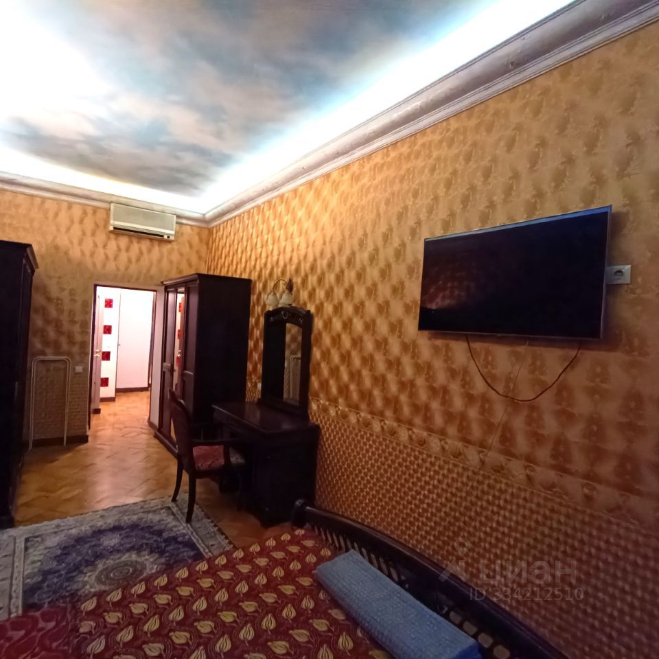 m. Sretensky bulvar: Apartment, 2-rooms