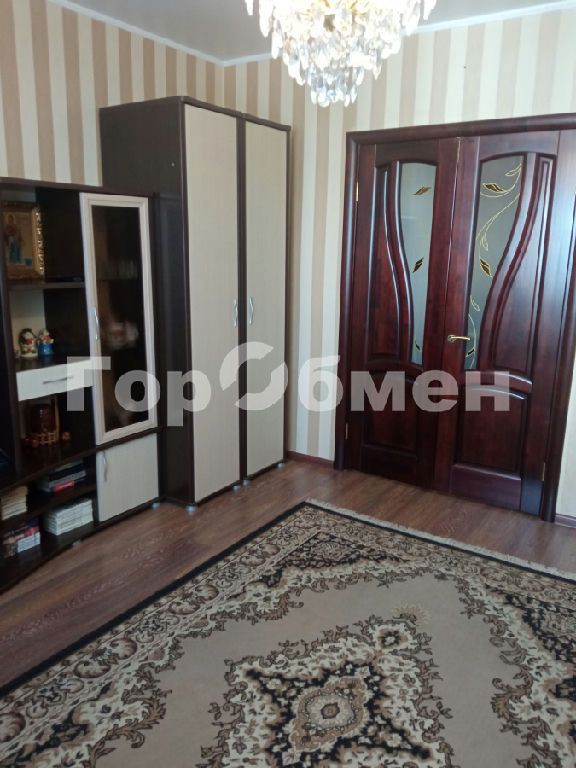 m. Novoperedelkino: Apartment, 2-rooms