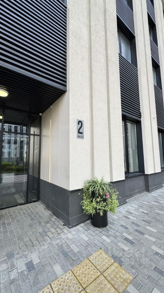 m. Oktyabrskoe pole: Apartment, studio