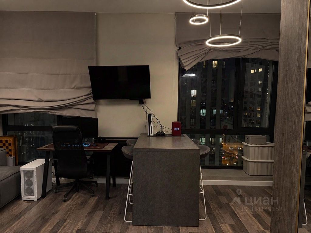 m. Narodnoe Opolchenie: Apartment, studio