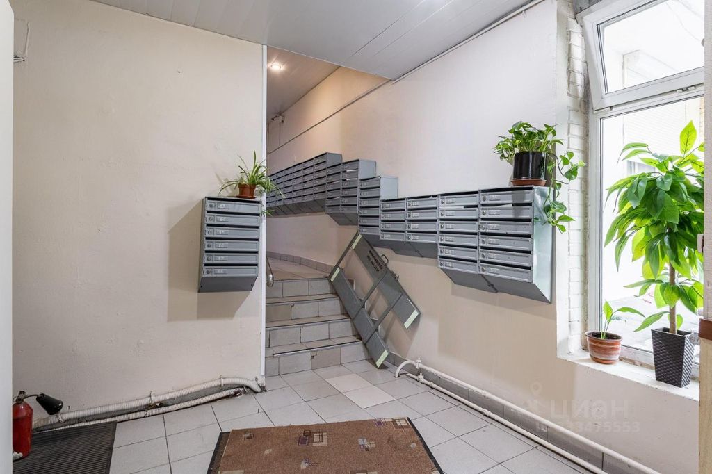 m. Barrikadnaya: Apartment, 2-rooms