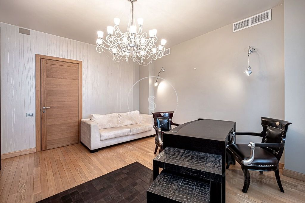 m. Minskaya: Apartment, 4-rooms