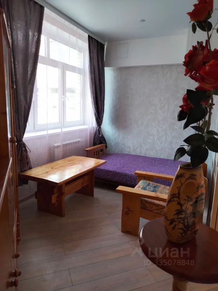 m. Saltykovskaya: Apartment, 3-rooms