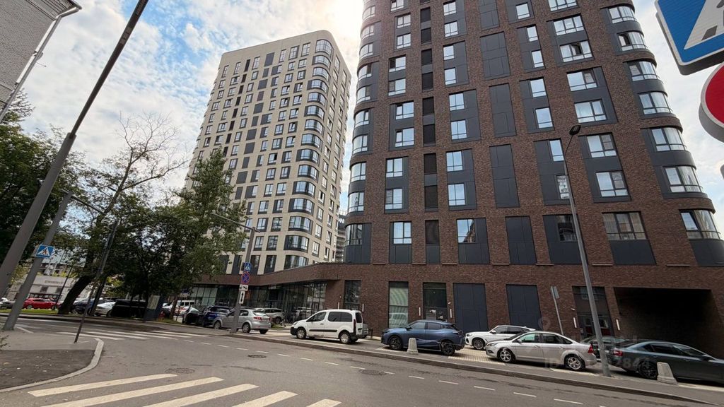 m. Serp i Molot: Apartment, 2-rooms