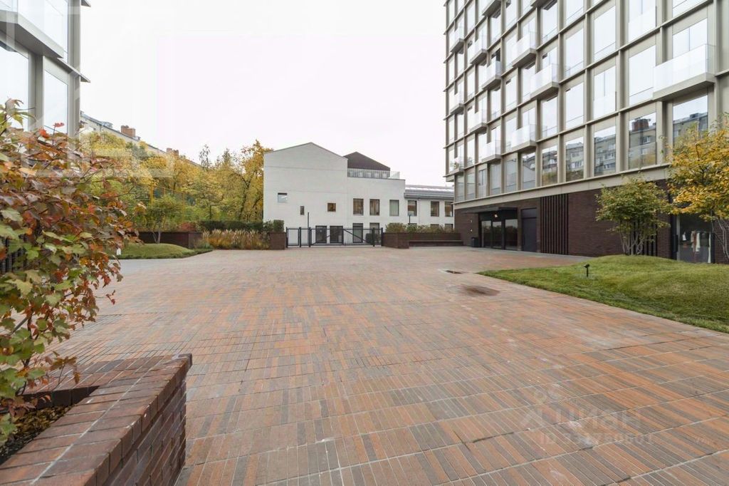 m. Ulitsa 1905 goda: Apartment, 4-rooms