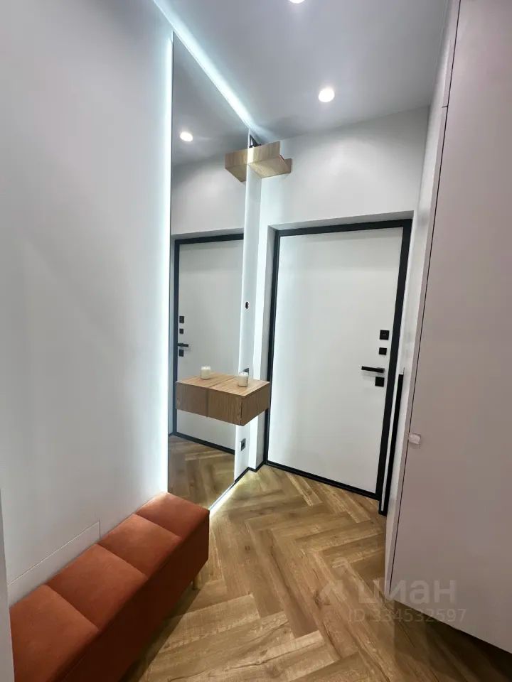 m. Moskva Tovarnaya: Apartment, studio