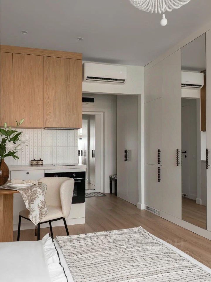 m. Aminyevskaya: Apartment, studio
