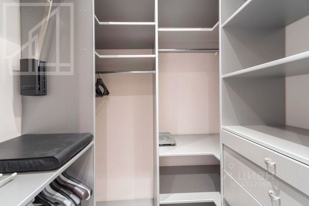 m. Petrovsky park: Apartment, 3-rooms
