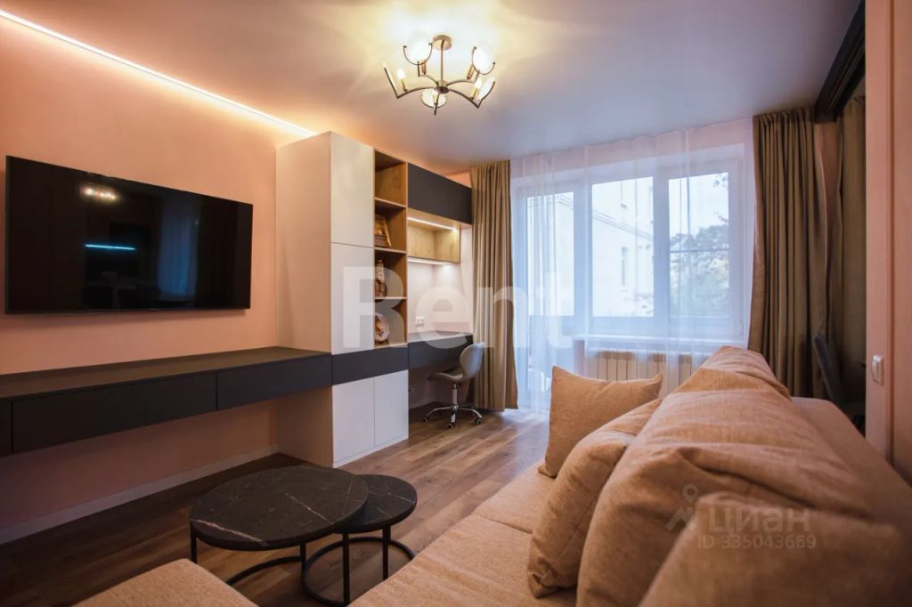 m. Mayakovskaya: Apartment, 2-rooms