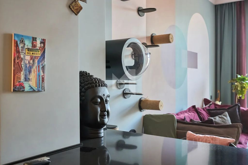 m. ZIL: Apartment, 2-rooms