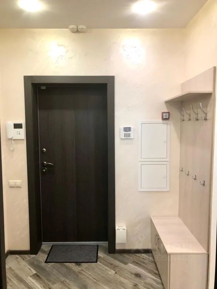 m. Narodnoe Opolchenie: Apartment, 1-rooms
