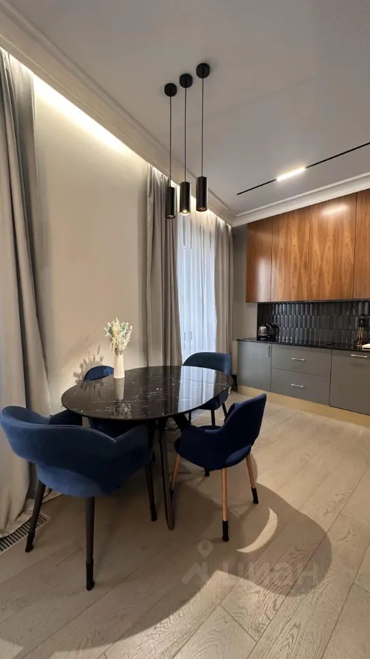 m. Narodnoe Opolchenie: Apartment, 2-rooms