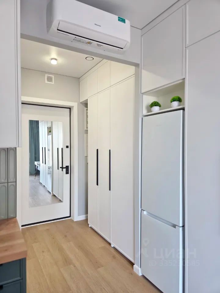 m. Pechatniki: Apartment, studio