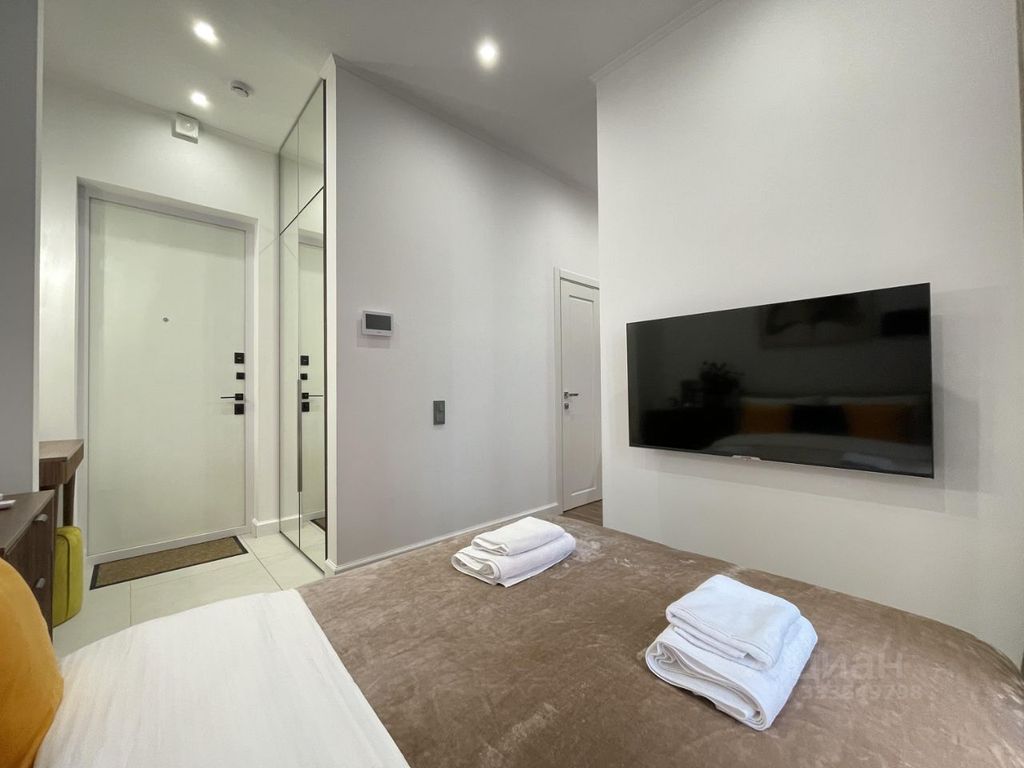 m. Krasnye vorota: Apartment, studio