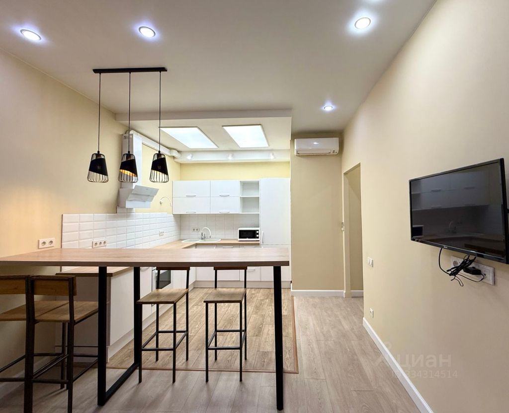 m. Dinamo: Apartment, 2-rooms