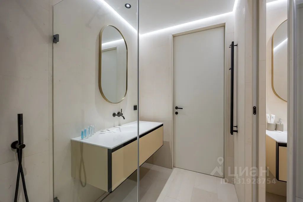 m. Park Pobedy: Apartment, 2-rooms