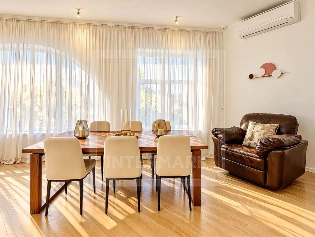 m. Park kultury: Apartment, 4-rooms