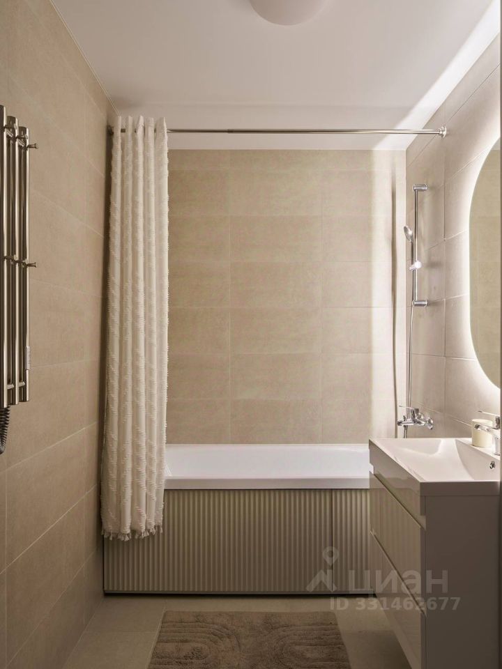 m. Park Pobedy: Apartment, 3-rooms