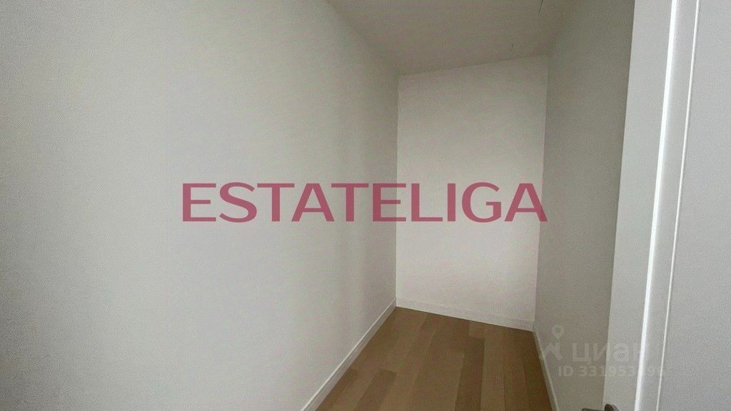 m. Ulitsa 1905 goda: Apartment, 4-rooms
