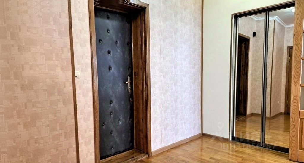 m. Barrikadnaya: Apartment, 1-rooms