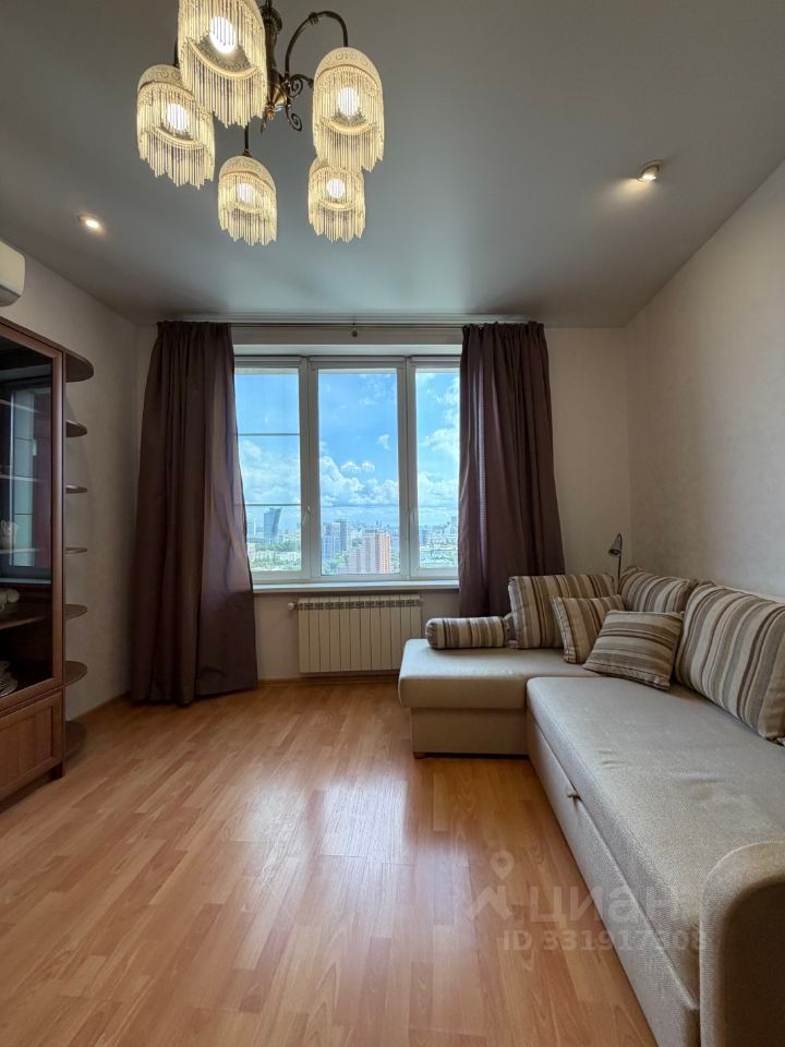 m. Oktyabrskoe pole: Apartment, 2-rooms