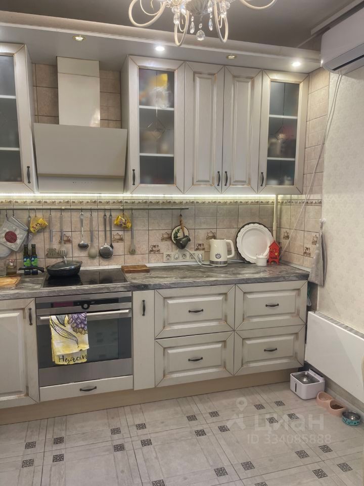 m. Molzhaninovo: Apartment, 2-rooms