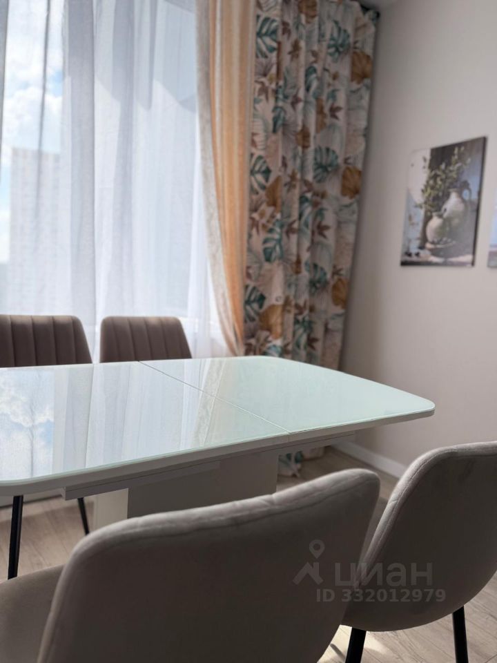 m. Strogino: Apartment, 2-rooms