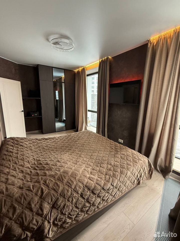 m. Narodnoe Opolchenie: Apartment, 2-rooms