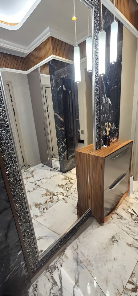 m. Ulitsa 1905 goda: Apartment, 3-rooms