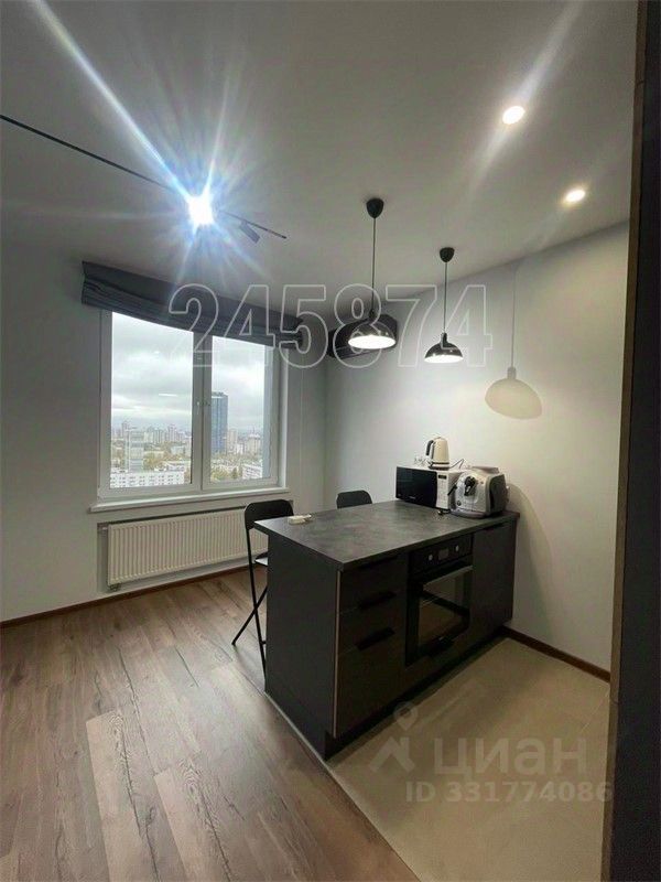 m. Oktyabrskoe pole: Apartment, 1-rooms