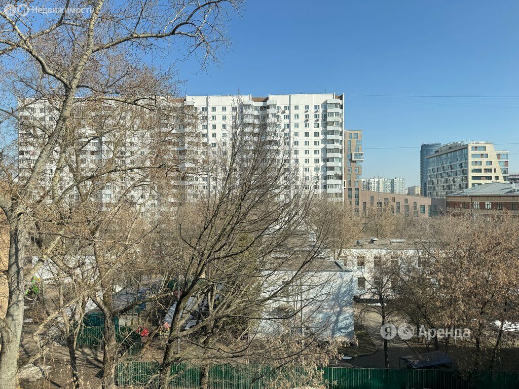 m. Dostoevskaya: Apartment, studio