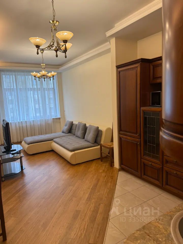 m. Lomonosovsky prospekt: Apartment, 2-rooms