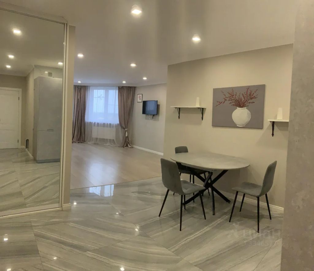 m. Opalikha: Apartment, 2-rooms