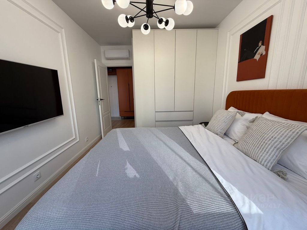 m. Aminyevskaya: Apartment, 1-rooms