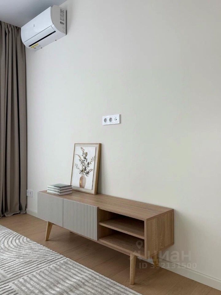 m. Pavshino: Apartment, 2-rooms